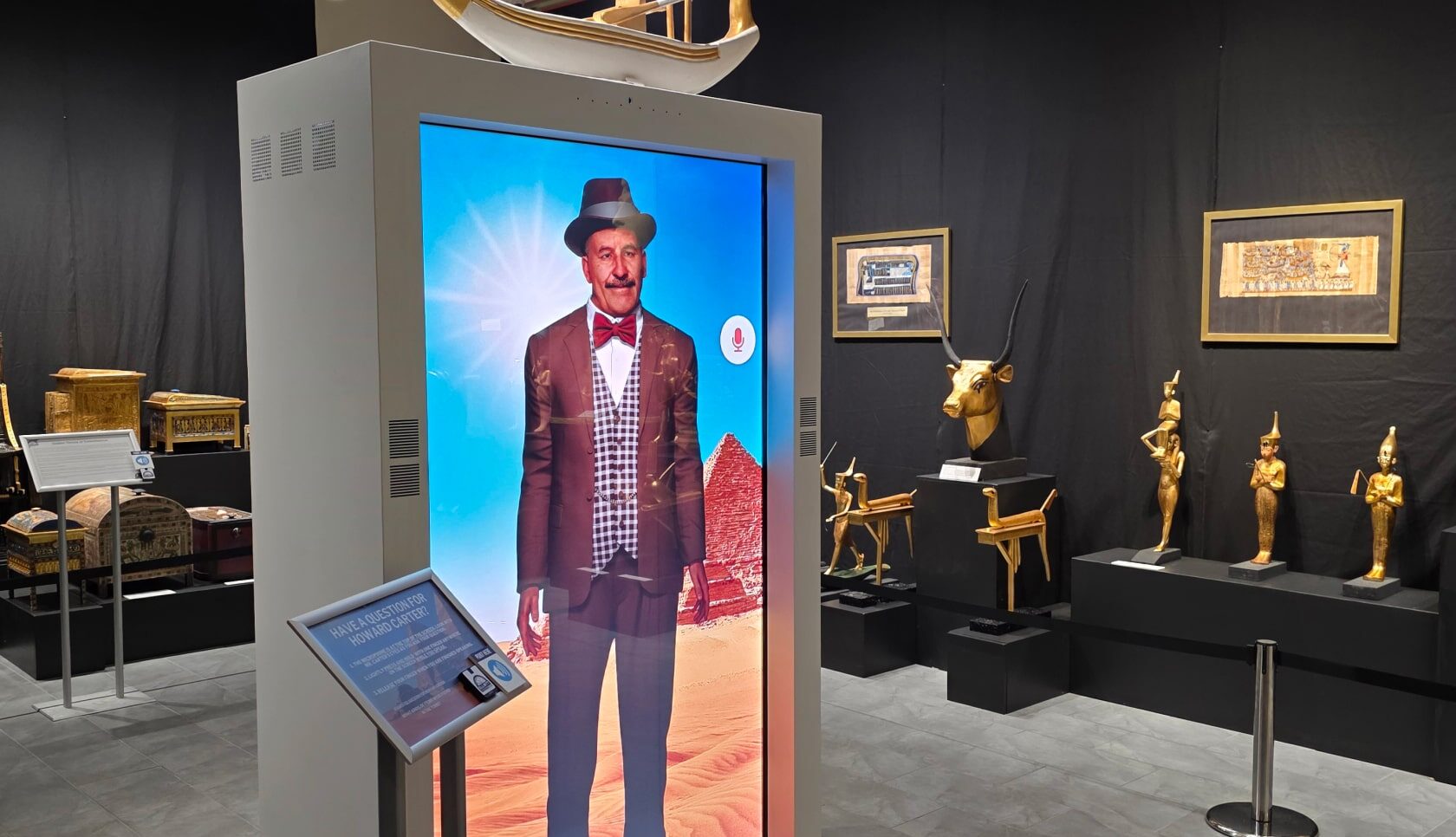 Howard Carter holographic avatar retelling the Tutankhamun tomb discovery story